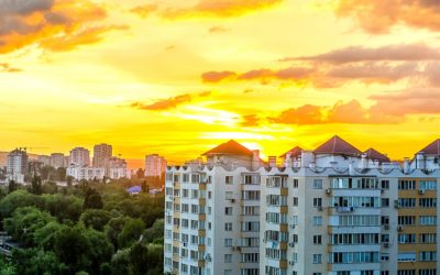 What Are the Risks of Investing in Multifamily Buildings?
