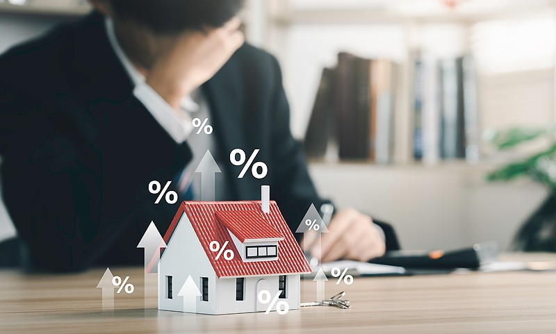 Housing Market Struggles as Mortgage Rates Reach Highest Level in Three Months